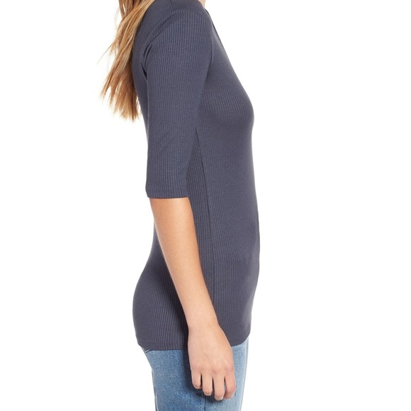 {LEITH} deep V-neck rib knit top - Picture 3 of 5